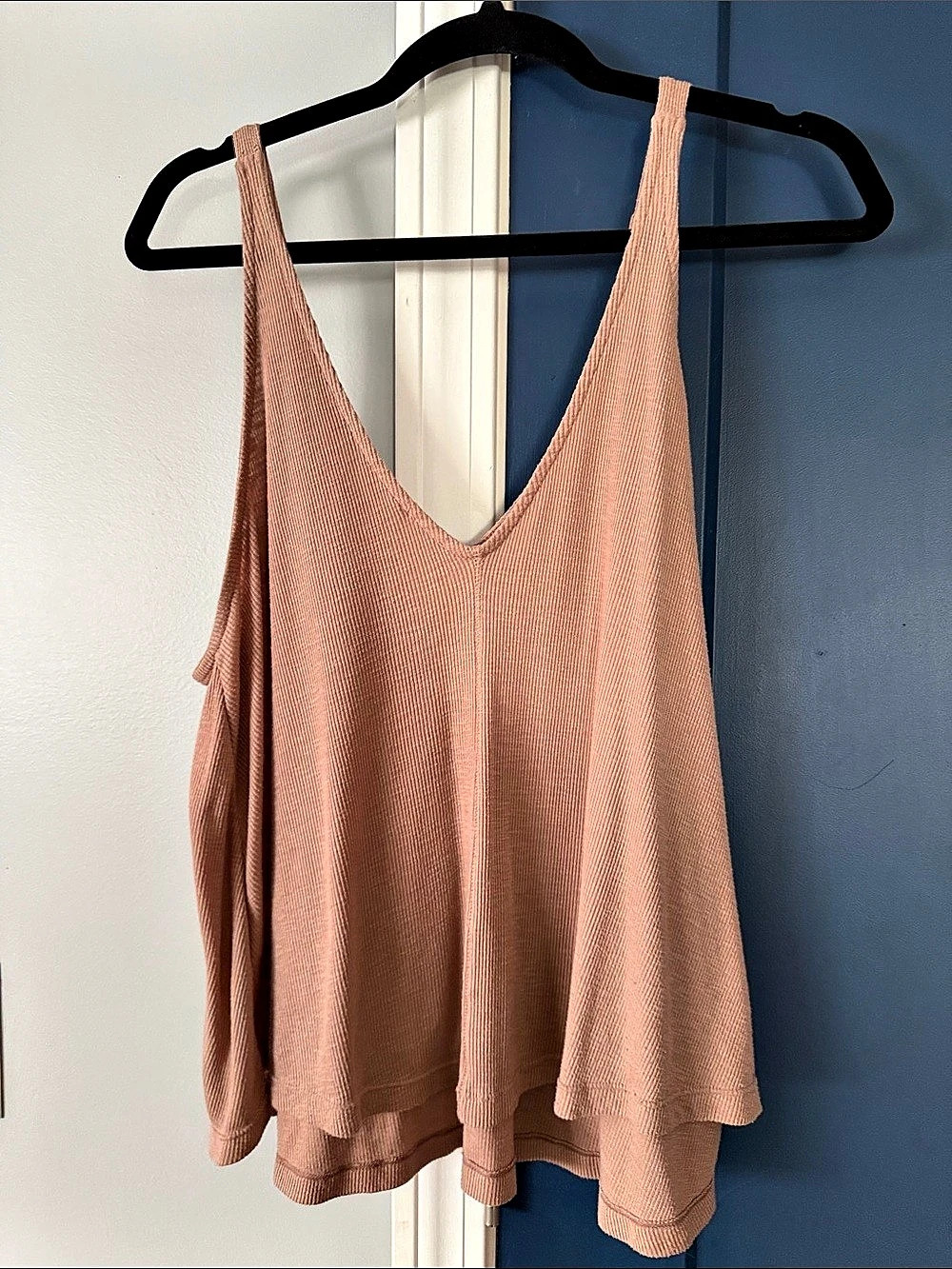Free People Ribbed V-Neck Tank Top in Pink